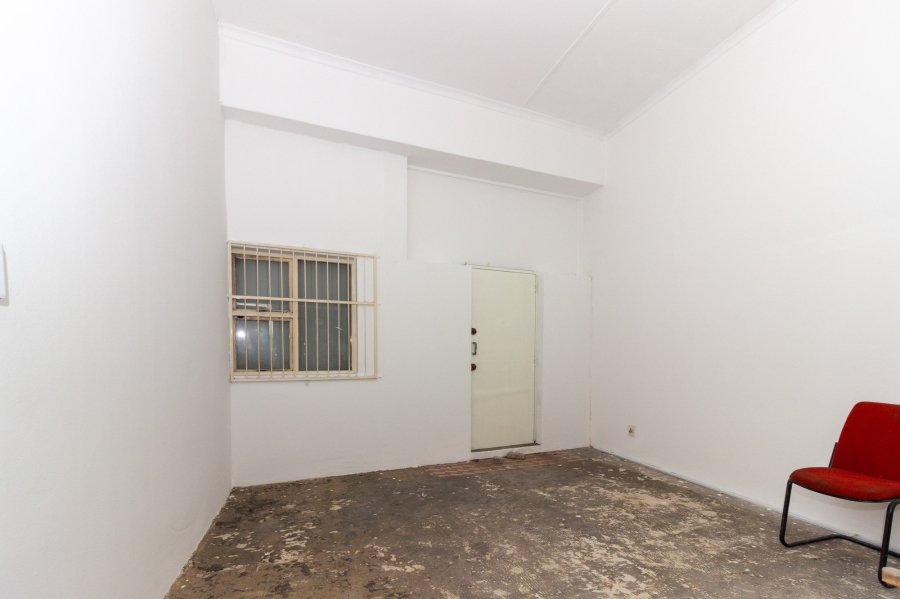 To Let commercial Property for Rent in Korsten Eastern Cape